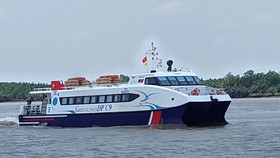Khởi động sản phẩm đường thủy đầu tiên phục hồi du lịch TPHCM