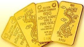 Giá vàng SJC cao hơn thế giới gần 11 triệu đồng/lượng