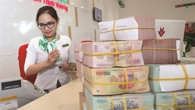 Nhiều doanh nghiệp đã nhanh chóng tận dụng sự bùng nổ này để phát hành tăng vốn cổ phần, phục vụ nhu cầu mở rộng hoạt động kinh doanh cũng như bù đắp thiếu hụt dòng tiền sau đại dịch. Ảnh: quý Hòa.