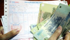 Người dân các tỉnh giãn cách xã hội theo Chỉ thị 16 được giảm tiền điện