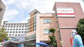 Bệnh viện Quốc tế City (quận Bình Tân) tham gia điều trị COVID-19 để giảm tải cho hệ thống y tế công lập. Ảnh: Ngọc Phượng.