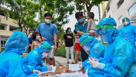 Hơn 10.000 học sinh TPHCM nhiễm Covid-19 trong đợt dịch lần thứ 4.