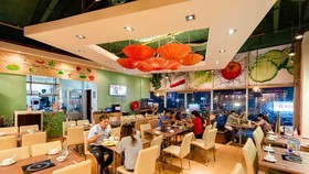 Nơi lén lút, chỗ công khai, hàng quán TPHCM sốt ruột phục vụ ăn uống tại chỗ