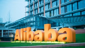 Cuộc khủng hoảng sinh tồn của Jack Ma