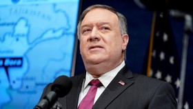 Ông Mike Pompeo, người có quan điểm cứng rắn với Bắc Kinh, bị Trung Quốc trừng phạt ngay sau khi trở thành cựu quan chức - Ảnh: REUTERS