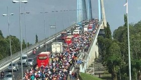 The gateway routes connecting Ho Chi Minh City with neighboring areas in the East and the South West are always severely congested