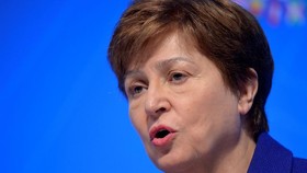 Giám đốc điều hành WB khi đó là Kristalina Georgieva, hiện nay là Giám đốc IMF