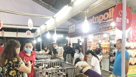 Hội chợ hàng Việt tại TPHCM thu hút người tiêu dùng