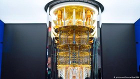 Máy tính lượng tử IBM Q Systems One