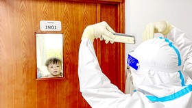 Sự sống từ những ngày “mưa bão“: Lời cảm ơn nguệch ngoạc