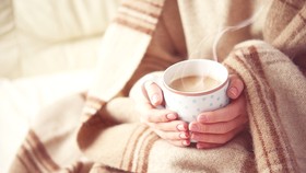 Tặng nhau một chút ấm nồng