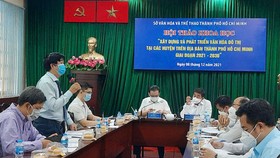 Đại biểu phát biểu tại hội thảo