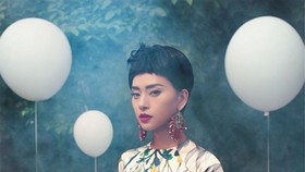 Ngô Thanh Vân quay trở lại sàn catwalk