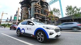 Trung Quốc cho triển khai taxi không người lái