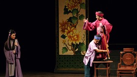 Gian nan nghề “quản gia sân khấu”