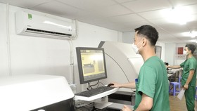 Chung sức vượt khó