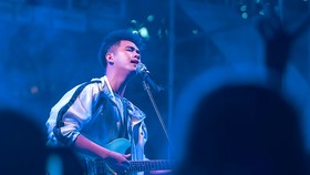 Tìm mình giữa sắc màu âm nhạc