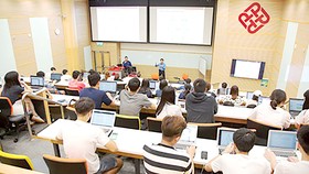 Lớp học ứng dụng công nghệ tại Trường Đại học Bách khoa Hồng Công