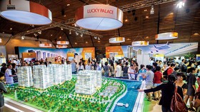 Địa ốc giải “khát” vốn bằng trái phiếu