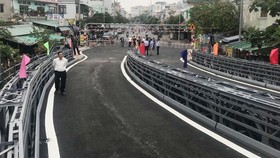 Thông xe cầu thép An Phú Đông, quận 12 