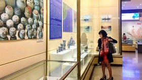 Để bảo tàng không… tàn