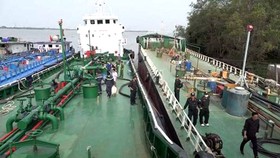 Bịt lỗ hổng, triệt tiêu xăng lậu, xăng giả