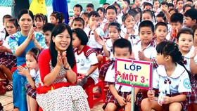 Học sinh Trường Tiểu học Huỳnh Văn Bánh (huyện Bình Chánh) trong lễ khai giảng năm học 2020-2021