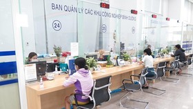 Hệ thống tiếp nhận và xử lý thủ tục hành chính một cửa của các sở, ban ngành (Trung tâm hành chính tỉnh Bình Dương).