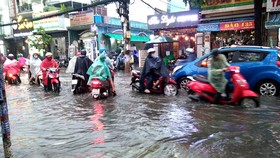 Đồng bộ quy hoạch, đẩy nhanh các dự án chống ngập
