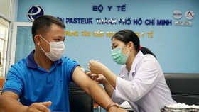 Hiện TPHCM có trên 7,2 triệu người trong độ tuổi cần tiêm vaccine Covid-19.