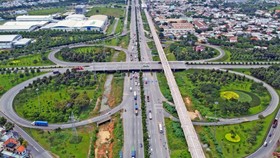 Khẩn trương triển khai các dự án thành phần đường Vành đai 3, 4 TPHCM