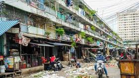 Chung cư Ngô Gia Tự, Ấn Quang, Q10. Ảnh: LONG THANH