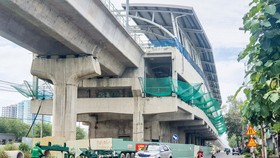 Một nhà ga thuộc tuyến metro số 1 Bến Thành - Suối Tiên.