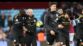 Sốc: Sao Man City mở tiệc đêm mừng chiến thắng Aston Villa 6-1 với 22 người mẫu đến từ Italia