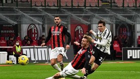 Federico Chiesa tung hoành bên cánh phải làm vỡ nát phòng tuyến Milan