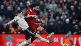 Mo Salah sẽ phải bu2ngh nở mới giúp Liverpool vượt qua Man United.