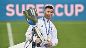 Cristiano Ronaldo vẫn đang là ngôi sao đắt giá nhất trên thương trường