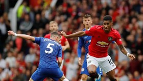 Marcus Rashford (Man United) vượt qua Jorginho (Chelsea)