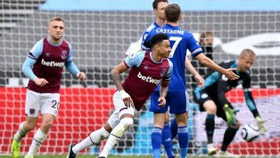 Jesse Lingard ghi cú đúp giúp West Ham giành chiến thắng