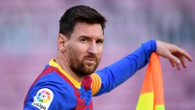 Messwi sẽ ở lại Barca đến năm 40 tuổi