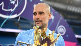 Pep Guardiola sẽ chia tay bóng đá cấp CLB vào năm 2023