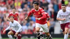 Ronaldo đã sai lầm khi nhường cho Bruno sút quả 11m