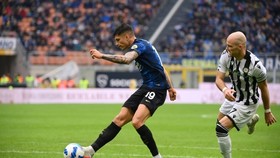 Joaquin Correa mở tỷ số ở hiệp 2
