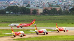 Niêm yết sàn ngoại: Ai tiên phong khi cửa đã mở