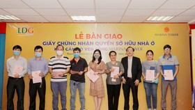 LDG Group bàn giao sổ hồng cho cư dân tại Marina Tower