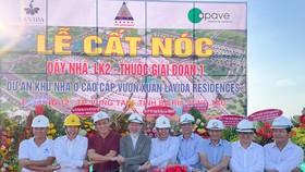 Lễ cất nóc dãy nhà LK2 – Thuộc giai đoạn 1 dự án Khu đô thị kiểu mẫu La Vida Residences