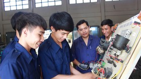 Sinh viên Đại học Trà Vinh năng động, sáng tạo