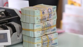 Nhà băng tìm cách hút vốn ngoại