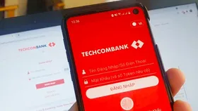 Sếp Techcombank hứa không để khách hàng phàn nàn về hệ thống