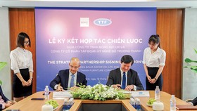 TTF với lỗ lũy kế hơn 3.000 tỷ đồng cũng phát hành CP huy động 1.000 tỷ đồng để… trả nợ.